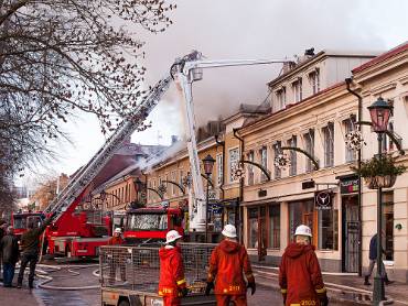 Släckningsarbete Centrumbranden Annandag jul 2008 - Skövde