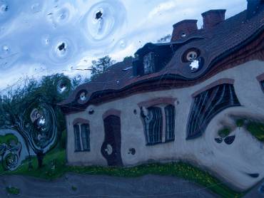 Skottskadad reflektion... Karlsborg